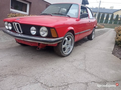 BMW e 21