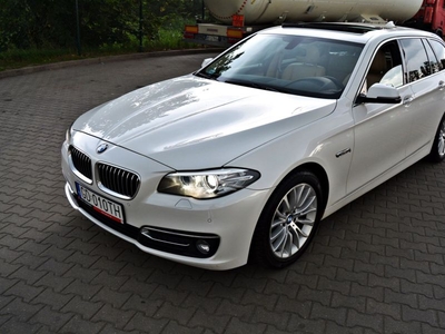 BMW Seria 5 520d Touring Luxury Line