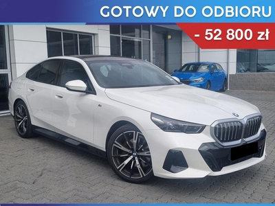 BMW SERIA 5 VII (F90) 520d M Sport 520d M Sport 2.0 (197KM)| Szklany dach panoramiczny