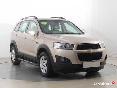 Chevrolet Captiva 2.4 i