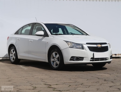 Chevrolet Cruze , Klima, Tempomat, Parktronic,ALU