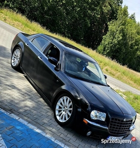 Chrysler 300c 5.7 v8 hemi/Mat folia/LPG/wydech fox/20 cali srt