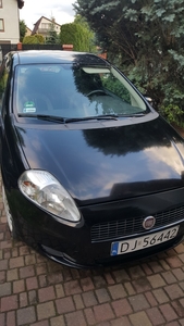 Fiat Grande Punto 1,4/75 KM plus opony z felgami.