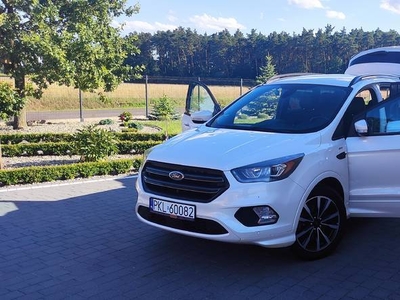 Ford Kuga ST Biała Perła