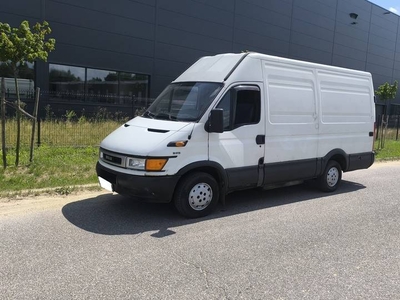 Iveco Daily 2.8TD L3H3 35s13 2wł Fotel Pneumat 1390kg ładowność