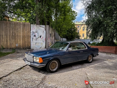 Mercedes-Benz 280