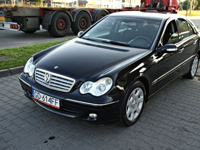 Mercedes-Benz Klasa C 220 CDI Elegance