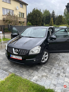 Nissan Qashqai 2.0 benz 141 KM, 203 tys km