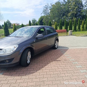 Opel Astra H Stan BDB Bezwypadkowy