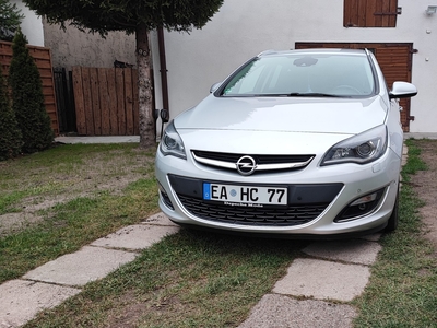 Opel Astra J Auto z Niemiec