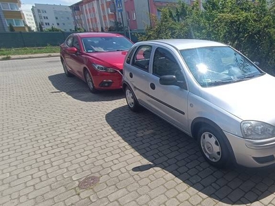 Opel Corsa 1.0 niski przebieg serwis salon Polska