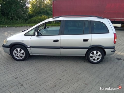 Opel Zafira 2001 R 1.8 b 1 właściciel w kraju