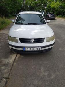 Passat kombi 1,9 tdi z hakiem