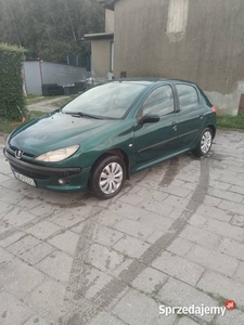 Peugeot 206 1.4 LPG 8 litrów gazu 100km dlugie opłaty zdrowy