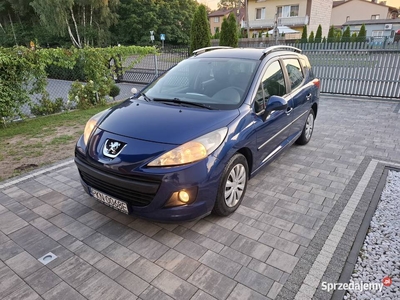 Peugeot 207 1.4 benzyna 2010r