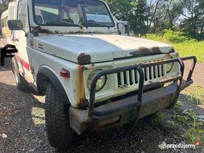 Suzuki samurai sj410