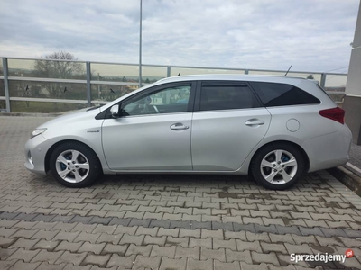 Toyota Auris Prestige. Bogata Wersja. 2-letnie LPG. Stan Bardzo Dobry.