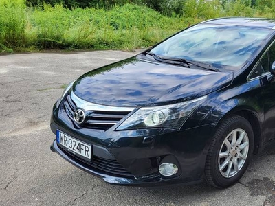 Toyota Avensis T27