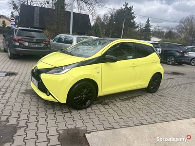 Toyota Aygo Salon kamera Alu I rej 17rok