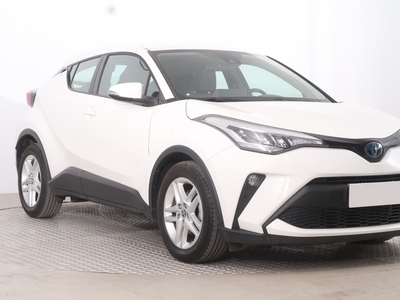 Toyota C-HR , Serwis ASO, Automat, VAT 23%, Klimatronic, Tempomat,