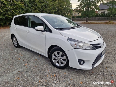 Toyota Verso 2013 Polift 2.0 Diesel D4D 124KM Navi Kamera cofania