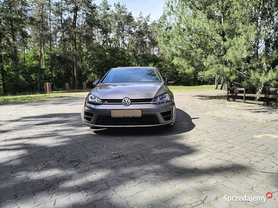 Volkswagen Golf VII R 4Motion 300KM