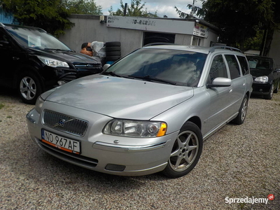 Volvo V-70 2,4 Diesel163KM Automat