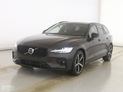 Volvo V60 II V60 Ultimate Dark, B4 Mild-Hybrid Diesel