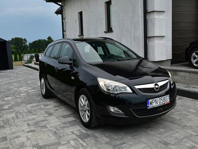 Opel Astra 1.4 16v 100km navi alu Gwarancja J (2009-2019)