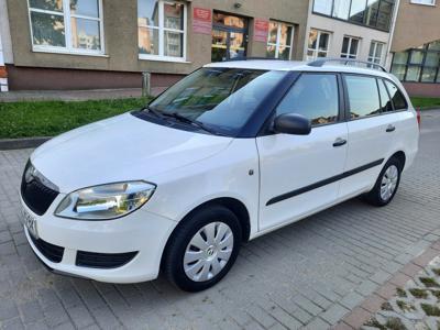 Skoda Fabia _ 1.2 Benzyna _ 2011 _ Klima _ Zarejestrowana _