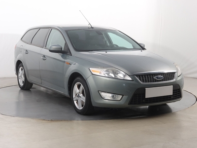 Ford Mondeo VI , GAZ, Klimatronic, Parktronic, Podgrzewane siedzienia,ALU