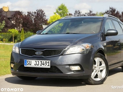 Kia Ceed Cee'd 1.6 Crdi Comfort +