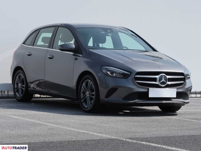 Mercedes B-klasa 1.3 160 KM 2019r. (Piaseczno)