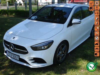 Mercedes-Benz Klasa B W247 AMG pakiet.