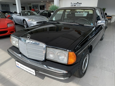 Mercedes-Benz W123 Odrestaurowny bardzo ładny zadbany