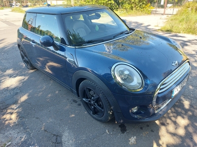 MINI Cooper II 1,5 D 115 KM Nawigacja Grzane fotele Zarejestrowany