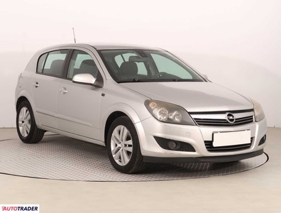 Opel Astra 1.9 118 KM 2007r. (Piaseczno)