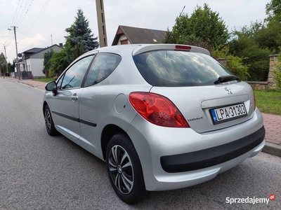 Peugeot 207/Bardzo dobry stan/W pełni sprawne/Klimatyzacja!