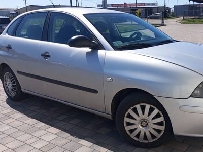 Seat ibiza 1.4 gaz 2003r,