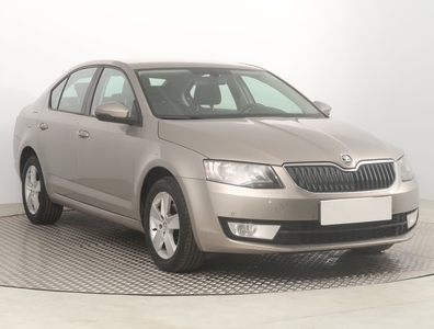 Skoda Octavia III , Salon Polska, Klimatronic, Tempomat, Parktronic