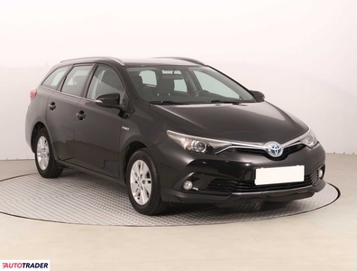 Toyota Auris 1.8 134 KM 2016r. (Piaseczno)