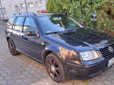 Volkswagen BORA 1,6 2004r.