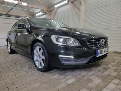 Volvo S60 II 2.0 T3 Drive-E Momentum, I właściciel, salon Polska, FV23%