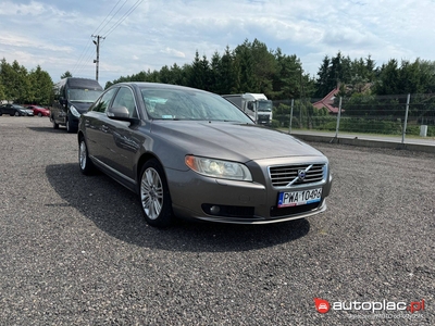 Volvo S80