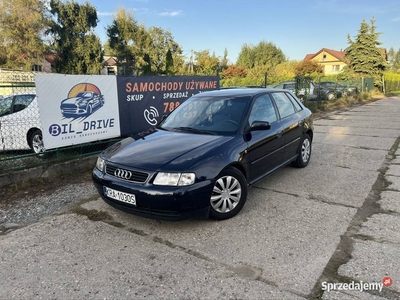 Audi A3 1.6 benzyna * 2000 rok