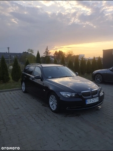 BMW Seria 3 318i