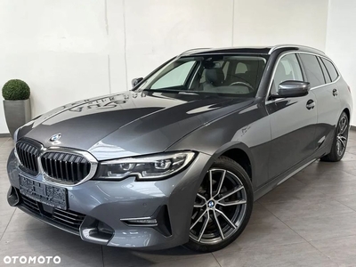 BMW Seria 3 320d Luxury Line Purity sport