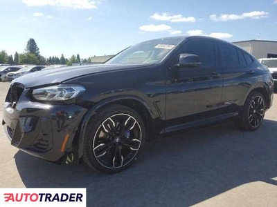 BMW X4 3.0 benzyna 2022r. (WOODBURN)