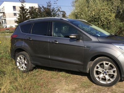 Ford Kuga 1,6 benzyna