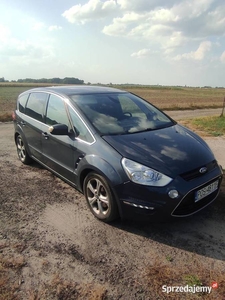 Ford S max